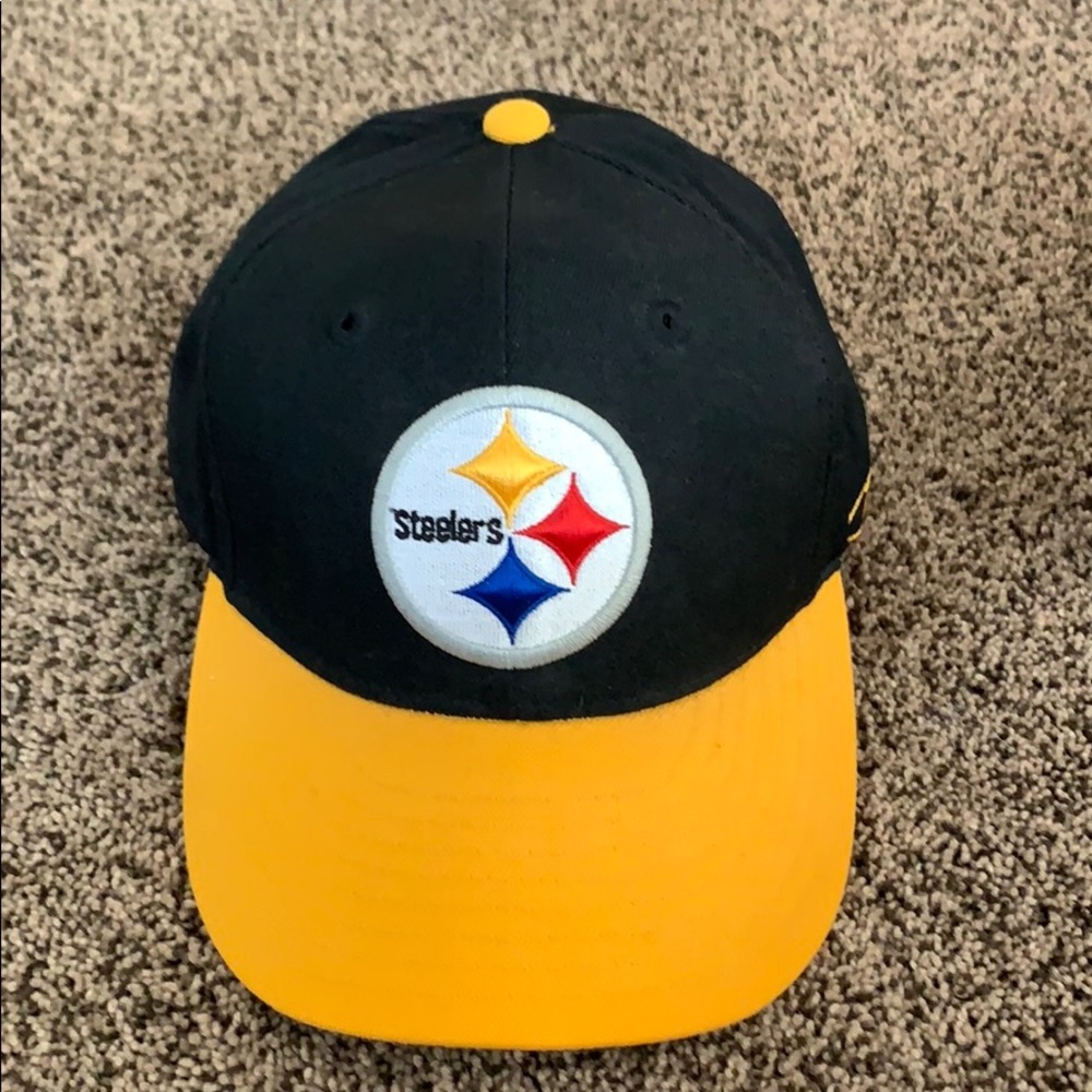 Pittsburgh Steelers Fitted Baseball Hat